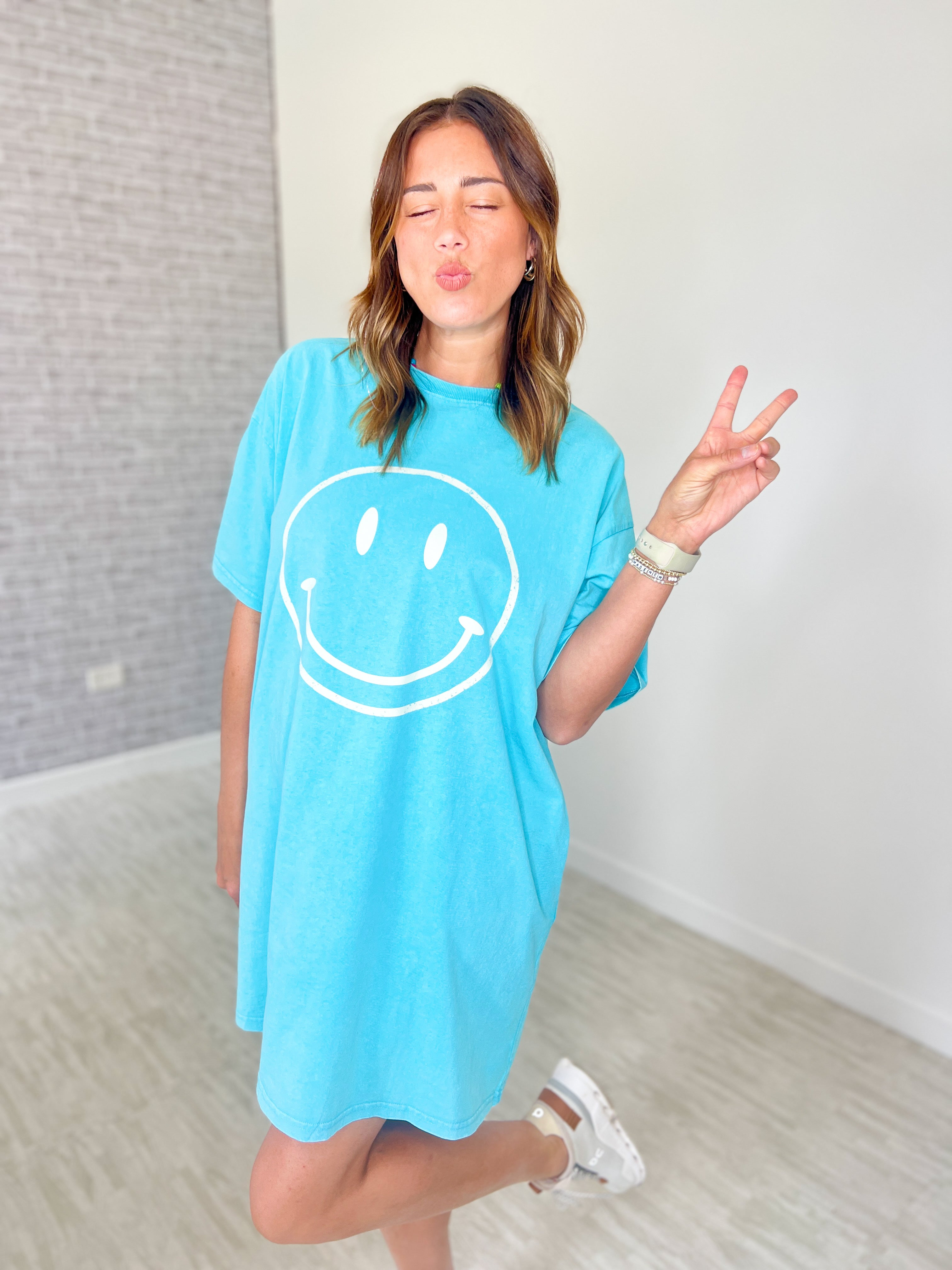 A Reason To Smile T-Shirt Dress - Turquoise Blue