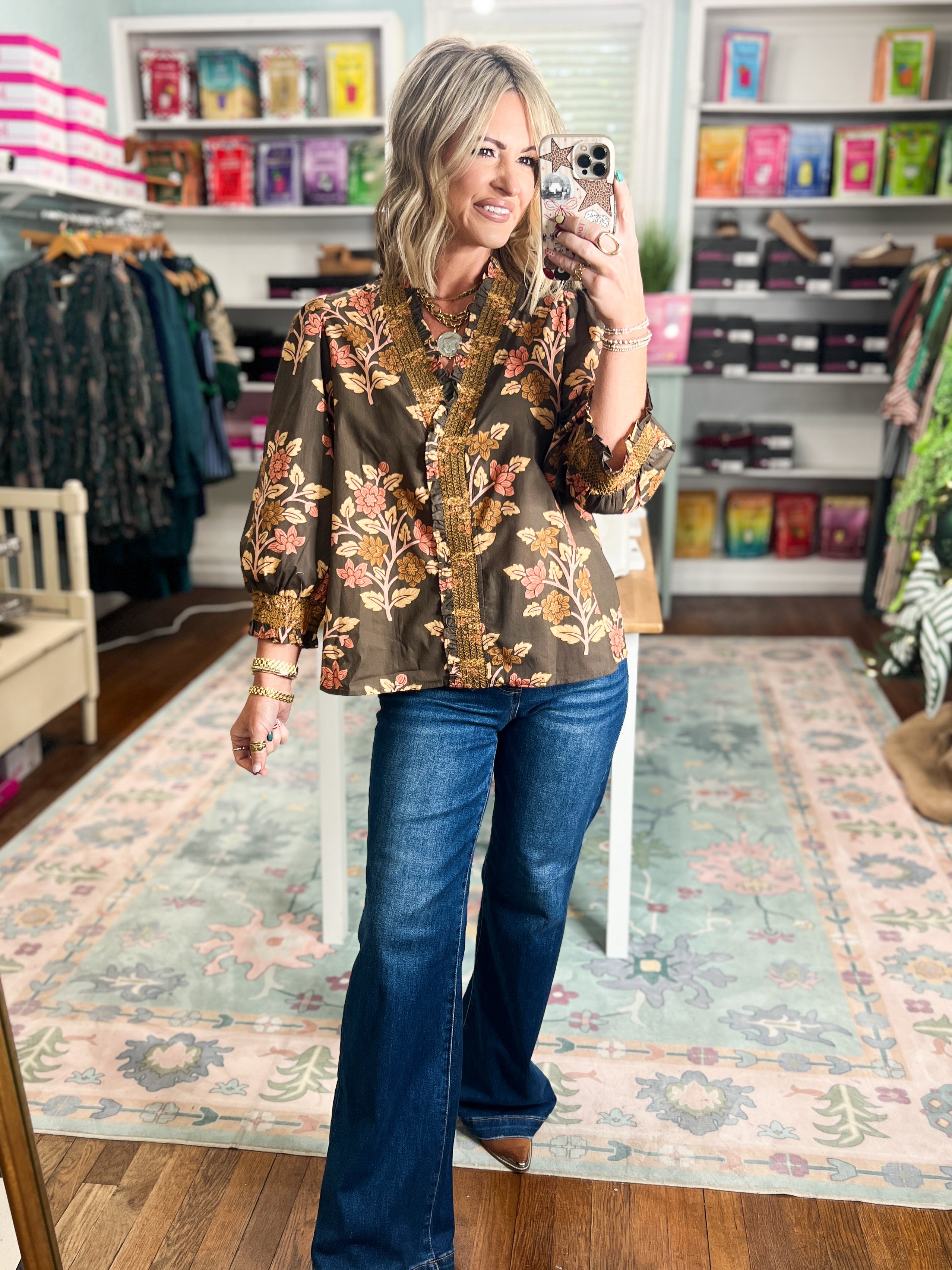 Golden Opportunity Floral Top - Mocha