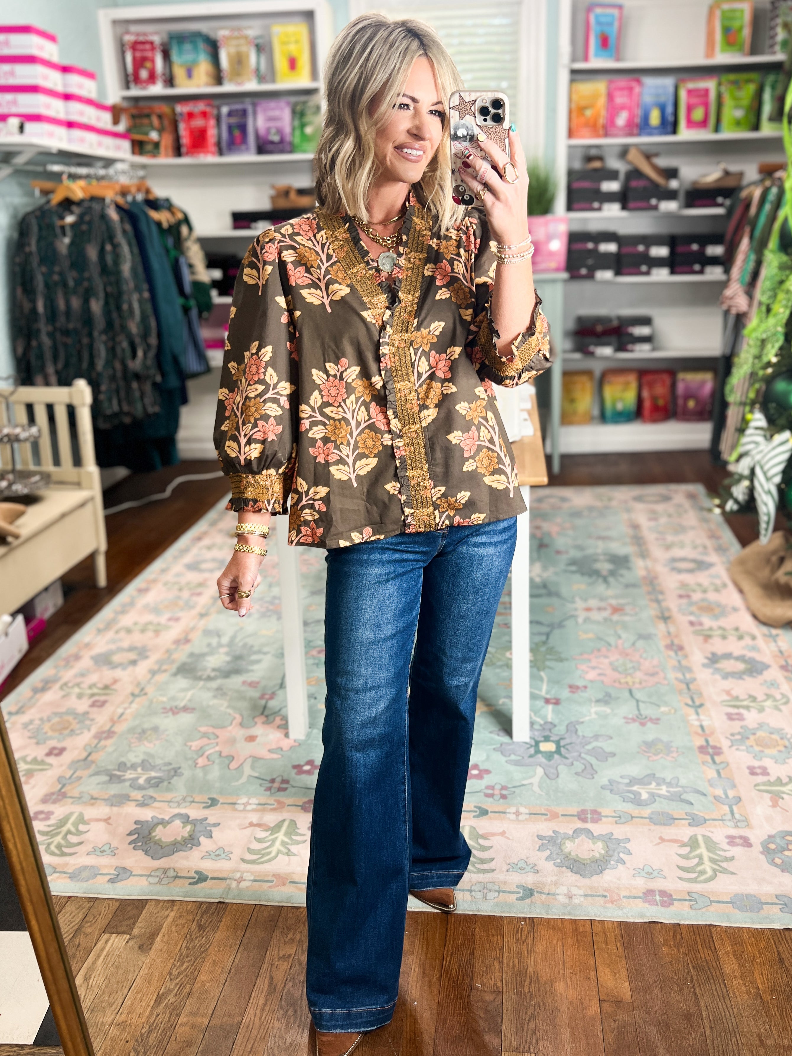 Golden Opportunity Floral Top - Mocha