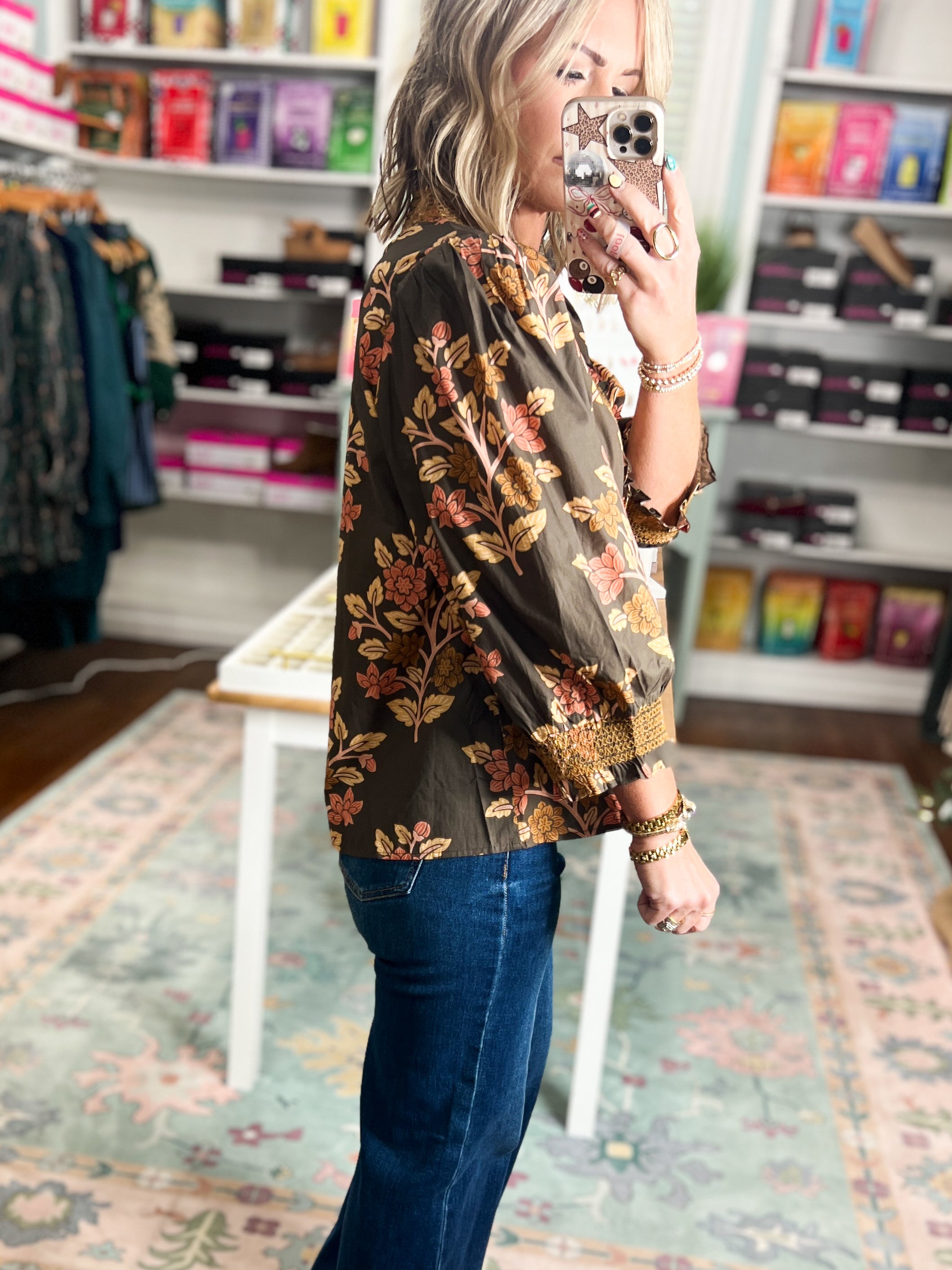 Golden Opportunity Floral Top - Mocha