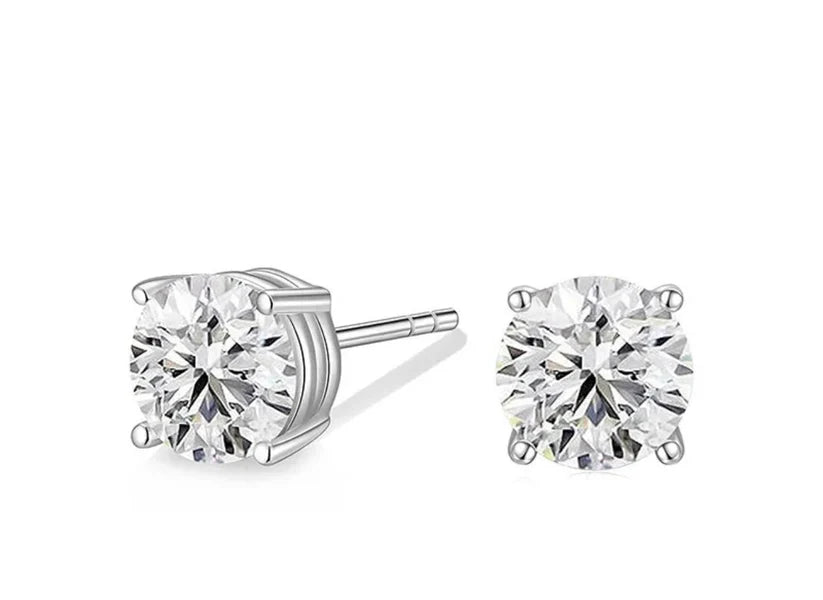 Chansuttpearls - Diamond Studs