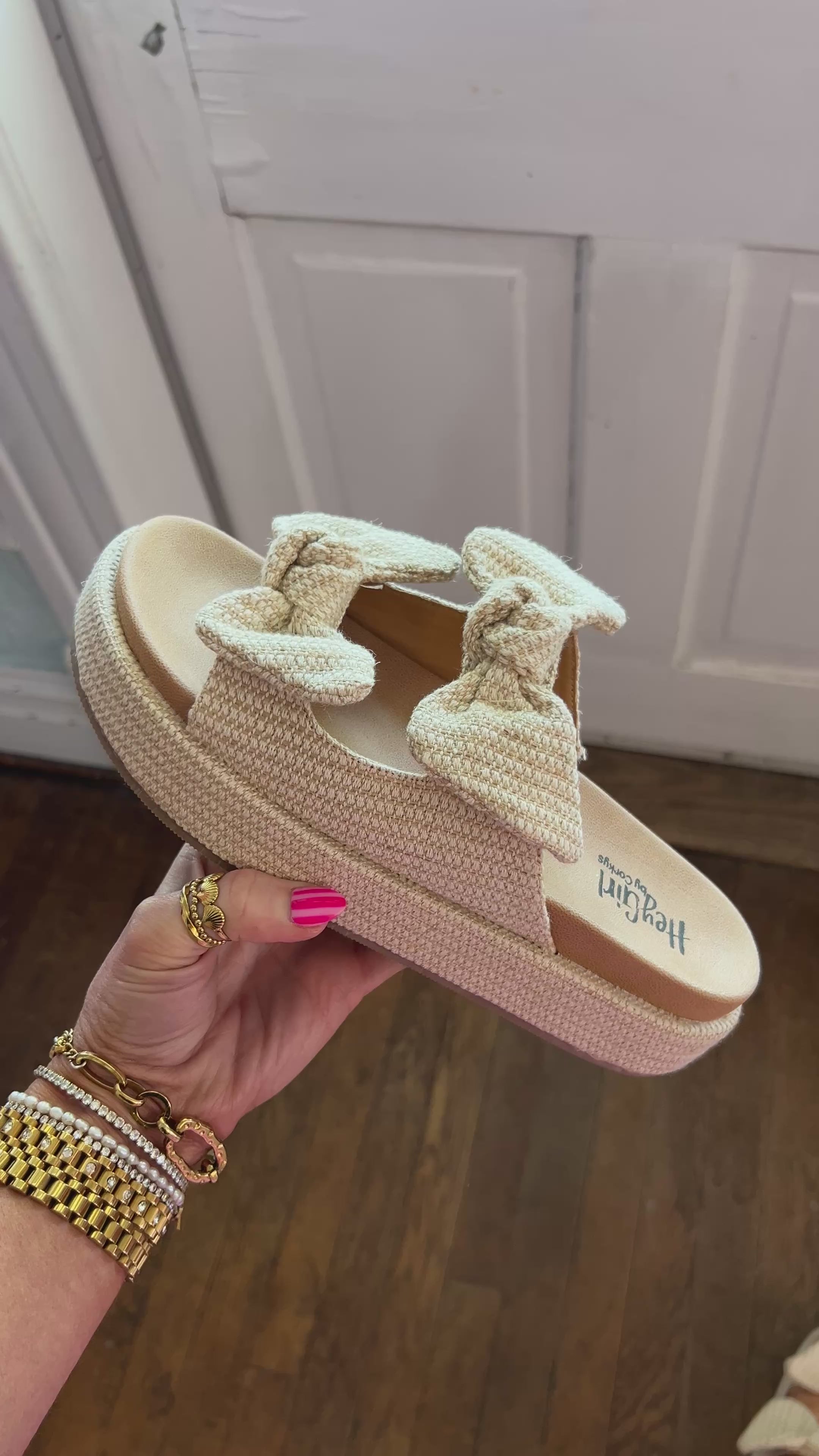 Corkys | Lil Bit Knotty - Sand