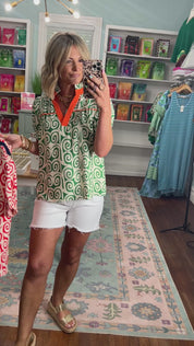 Getting Close Swirl Print Top - Green